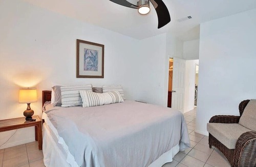 Chivas Bluff Condo | Excellent Gulf front located along a private beach dog friendly