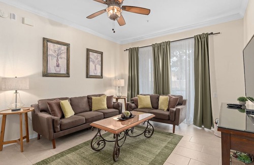 Windsor Hills Condo | Remodeled - Windsor Hills - Ground Floor - No Carpets Quiet Area - Disney Area