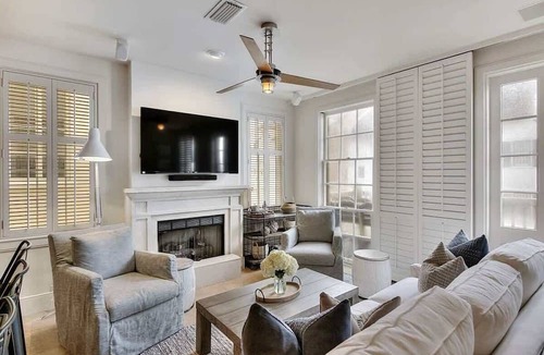 Rosemary Beach Condo | Gulf Views-Two-story Condo-2 Bikes-Heated Pool