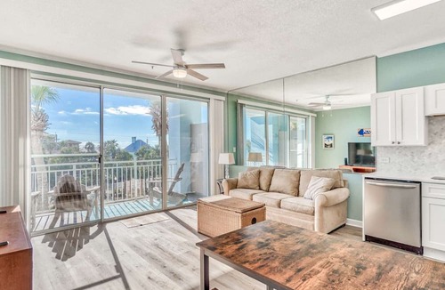 Gulf Place Condo | Gulf Place Cabanas 307 - Access to Pool