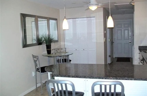 Navarre Beach Apartment | Treasure by the Sound-Sound Front Studio with Community Pool/Private Pier