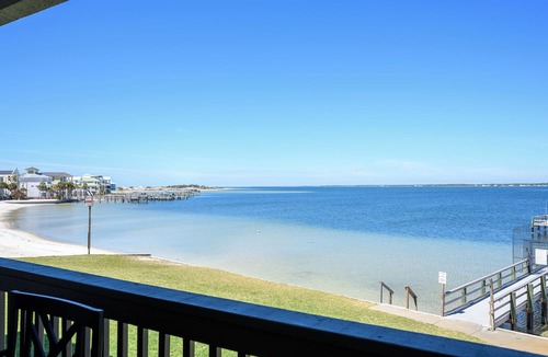 Navarre Beach Condo | Your Sound Side Sanctuary Awaits in Palms 1-206