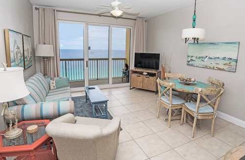 Panama City Beach Condo | STUNNING BEACH VIEWS! PIRVATE, COZY CONDO @CALYPSO RESORT! FREE VIP PARKING!