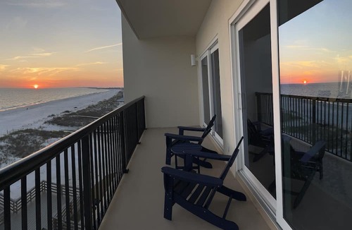 Mexico Beach Condo | Sweeping Vue of the Gulf of Mexico, 30 steps to beach