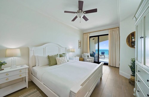 Crystal Beach Condo | Villa Coyaba 205 4 Bedroom Beachfront Condo with complimentary beach service!