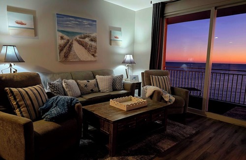 Miramar Beach Condo | Splash Resort 1406E~Beachfront~Free Beach Chairs~Crib-Fireplace
