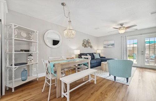 Biltmore Beach House | Cozy Coastal Retreat