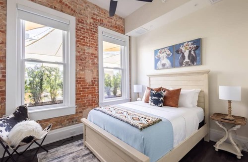 Downtown Condo | The Brent Lofts Southern Comfort 318