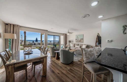 Fort Bay Condo | Updated Latitude 29 #26 Beachfront w/Heated Pool, Hot Tub, Grills & Free Golf