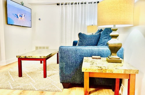 Sandestin Condo | 1 BR Walk to Shops, pool & Restaurants, 5 min to Beautiful Beaches! Full Kitchen