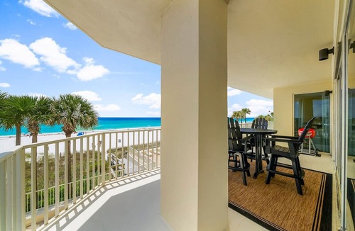 Bel Air Condo | Gulf-front condo w/beach access & daily perks