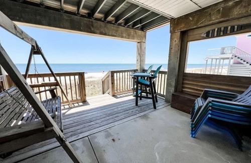 Mexico Beach Condo | Oceanfront Sand Between Your Toes!