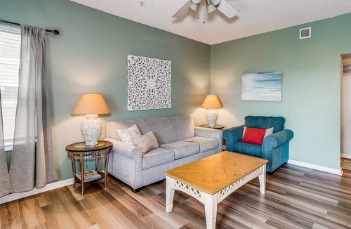 Pensacola Beach Condo | Affordable Gulf View Condo w/Pool!