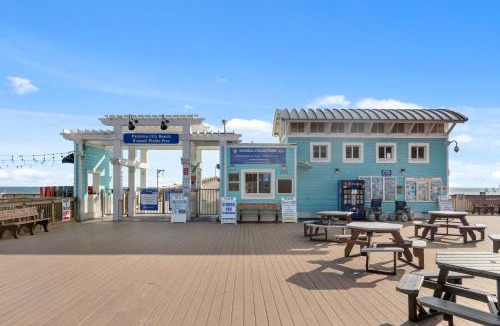Miramar Beach House | Luxury Gulf Front Property! Directly on the Beach! Sleeps 15!
