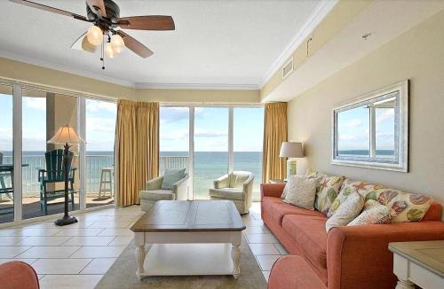Panama City Beach Apartment | Modern 3BR Beachfront Condo with Wraparound Views