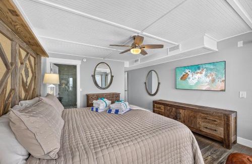 Miramar Beach House | Luxury Gulf Front Property! Directly on the Beach! Sleeps 15!
