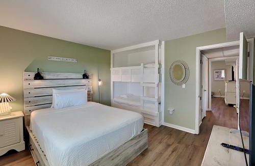 Fort Walton Beach Apartment | Aqua Villa #101