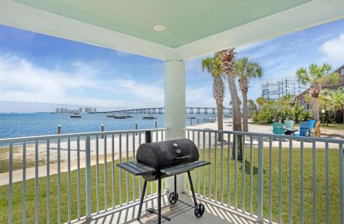 Navarre Hotel | Best Western Navarre Waterfront