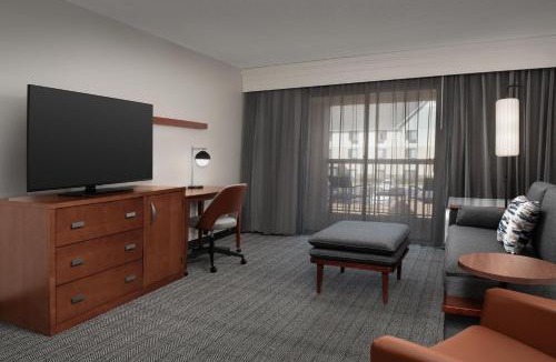 Panama City Hotel | Courtyard by Marriott Panama City