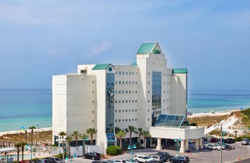 Pensacola Beach Resort | Holiday Inn Express Pensacola Beach by IHG