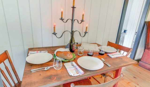 Historical Thurmont Escape w/Furnished Deck!