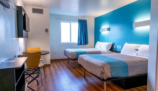 Motel 6 Pottstown, PA