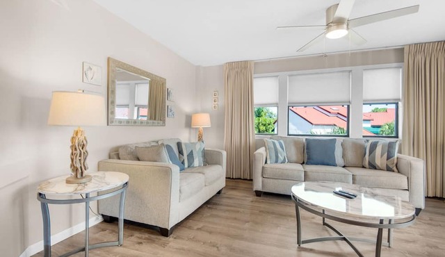 ☀️Walk 2 Beach -Pool-Sauna-Budget Friendly - St. Thomas Square Villa 1211C☀️
