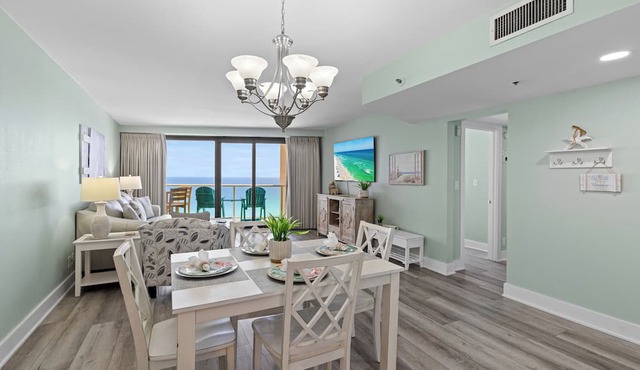 Rate Reduced! Beachfront 1BR w/Gulf Views, GOLF CART! Steps to Beach & Pool.