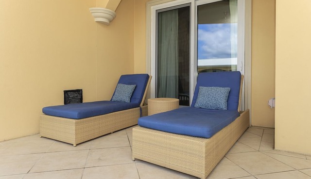 Adagio D-301 Poolside, Corner unit - front left bedroom has window ocean view