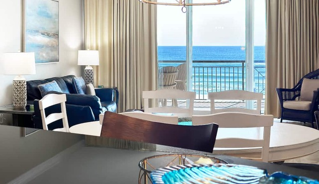 Bella Riva 202 Luxury 4 BR, 3rd Floor, Beachfront, Pool, Hot Tub, Free Beach Service