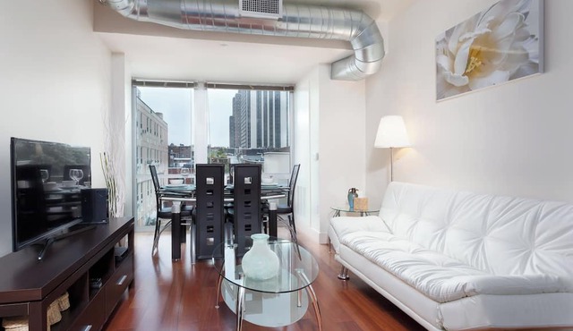 2BR Apartment near Rittenhouse