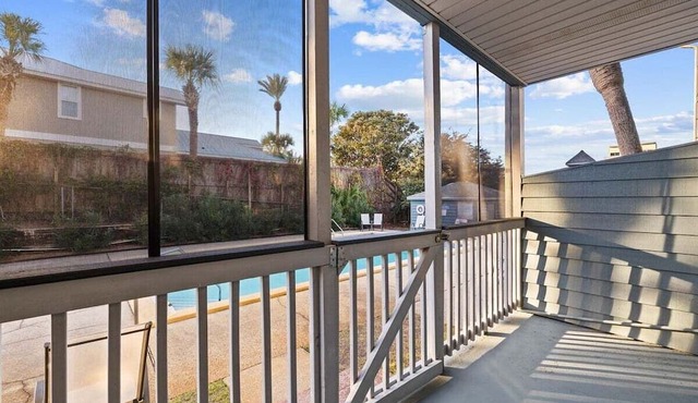 🌊 Steps to Beach | King Bed | Bunk Beds | Pool | Full Kitchen