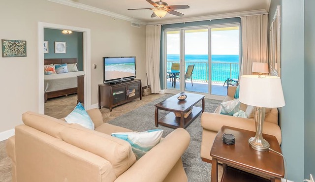 Deja'Blue @ Ocean Reef beautiful 2/2 with great Gulf front balcony, family fun!