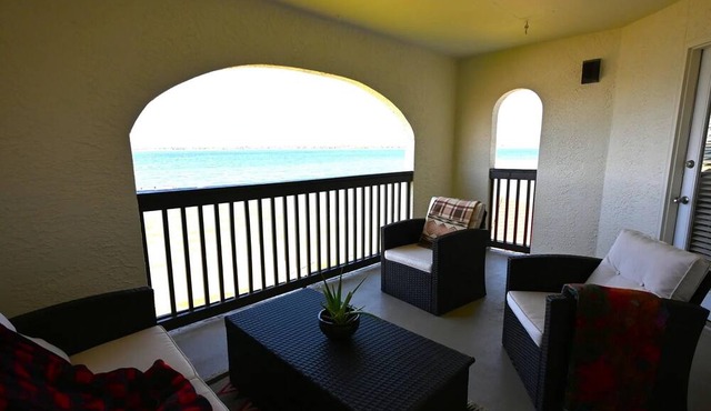 "Sound Life" Charming Condo with Stunning Water views! Dock, Pool