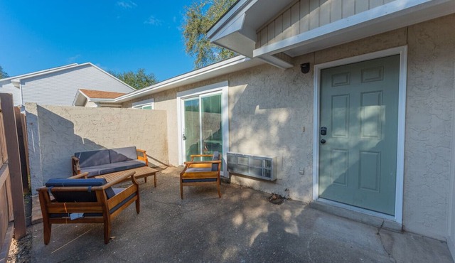 Sunny Haven #623: 1BR Townhome in Fort Walton