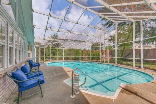 Pensacola Paradise - HTD Pool, Jacuzzi, Game Room