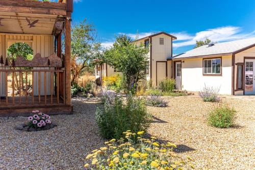 Smith Rock Multi-Family Retreat