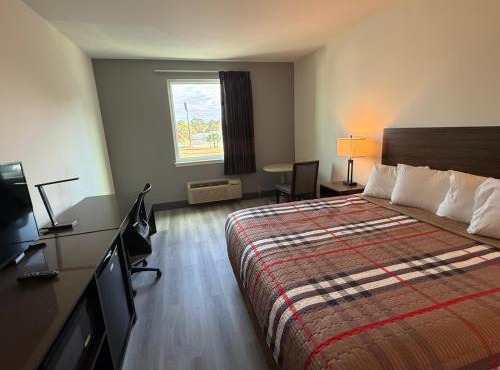 Regency Inn & Suites