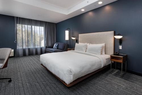 Courtyard by Marriott Pensacola I-10 West