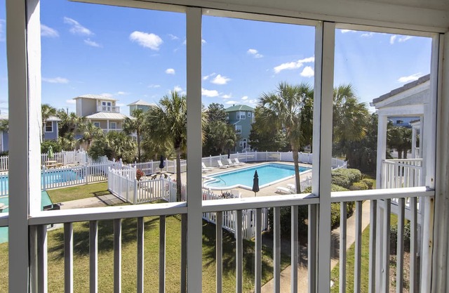 Gulf view, Pool, Deed Beach Beach Access in Santa Rosa Beach.